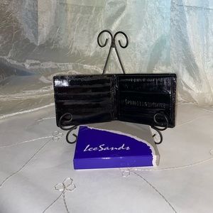 Lee sands men’s wallet
